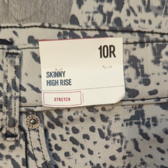 Express Skinny High Rise Stretch Jeans NWT - Picture 2 of 5